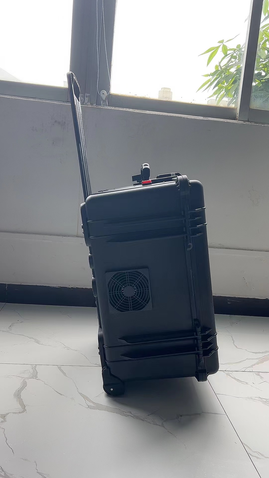 肥城手拉箱型移动通信干扰器